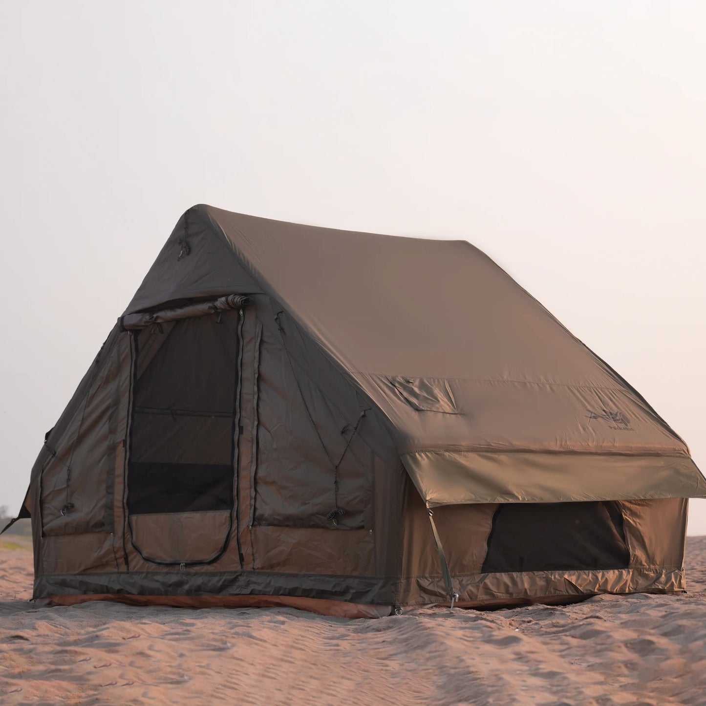 Inflatable 4/6/8 Family Luxury Camping Tent with Stove Plug Tent