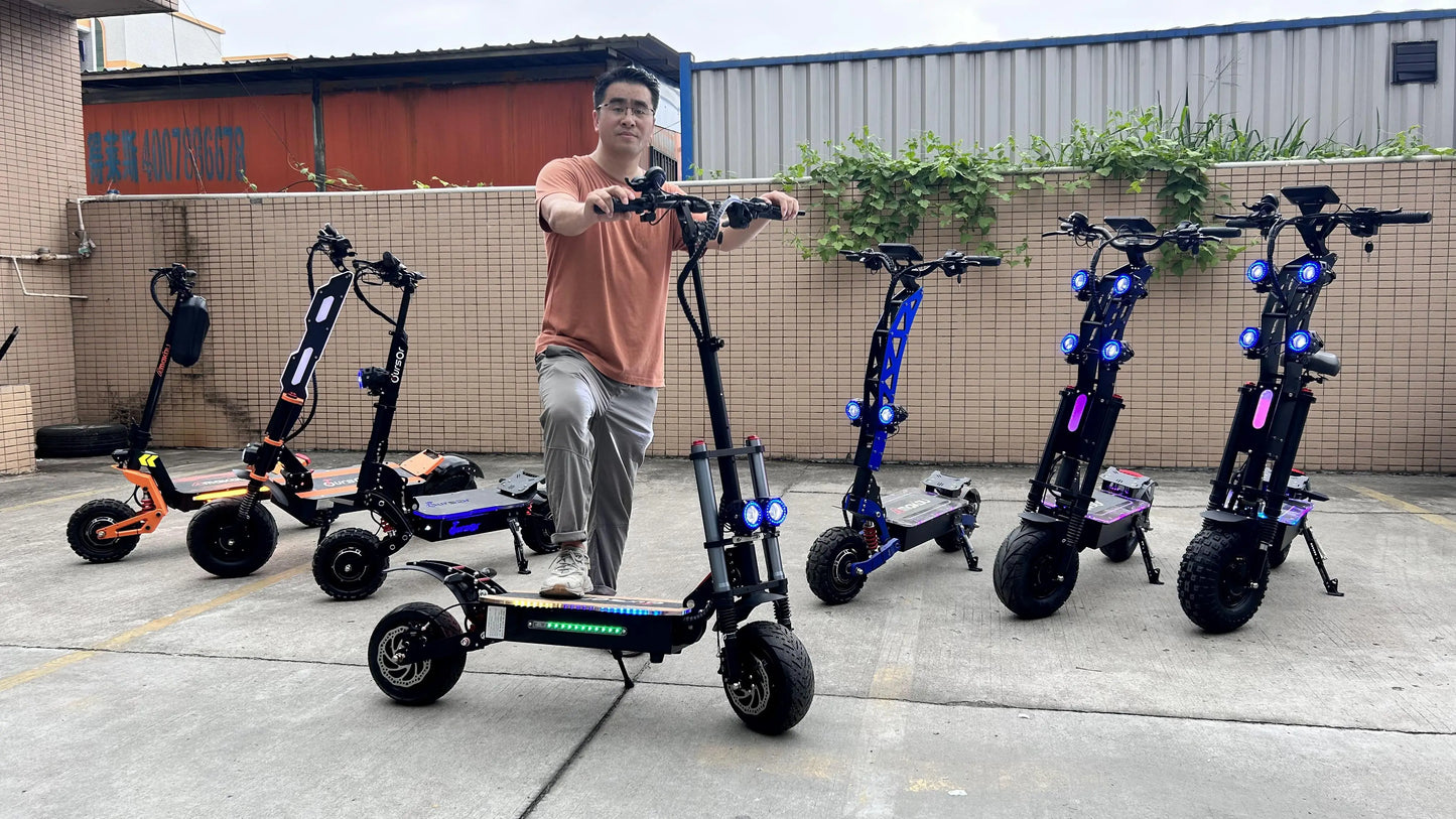 6000W 60V 50AH 11-inch Off-road Folding Electric Scooter with dual motors, removable seat & hydraulic shock absorption