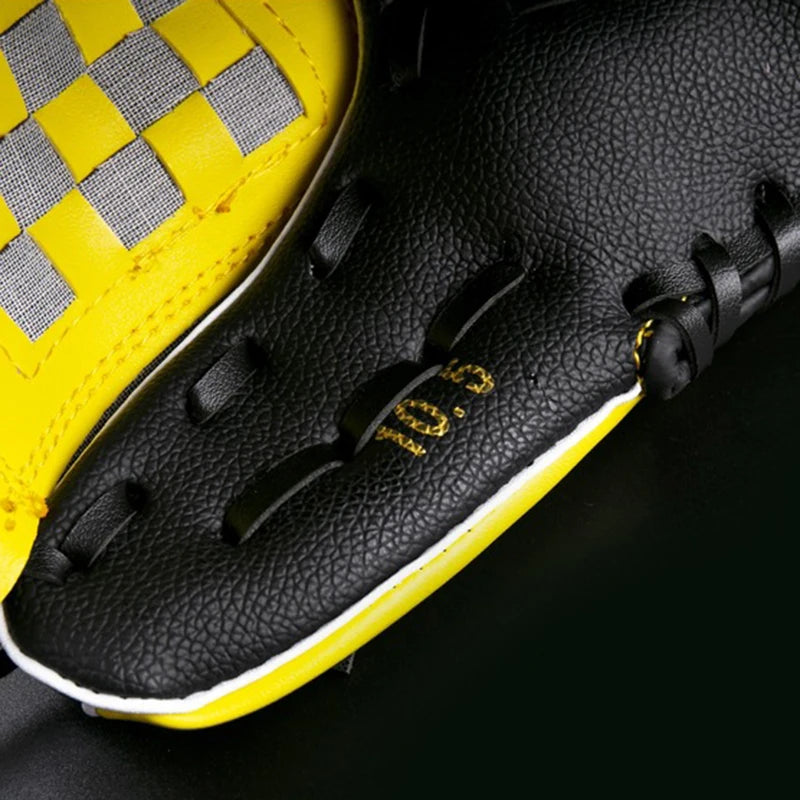 Professional, Durable Baseball/Softball Glove for Competition/Practice