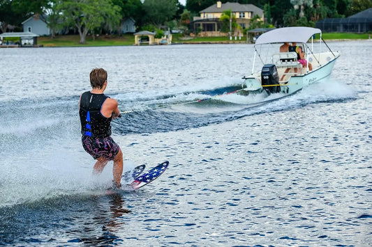 Obrien Celebrity 68 Water Ski w/X-7 Adjustable Bindings